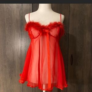 Vtg Frederick's of Hollywood babydoll w feather trim